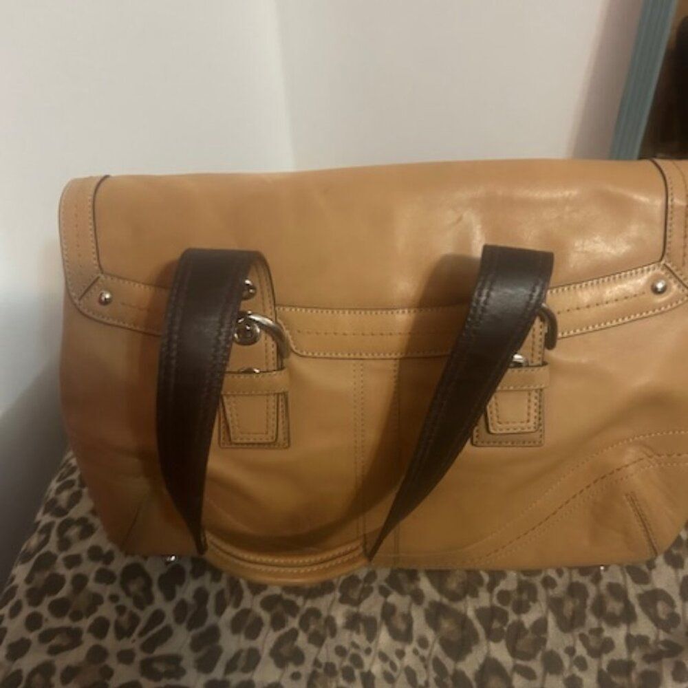 Coach F12304 Vintage Y2k Glove Tanned/Brown buckle Soho shoulder bag (Leather) - Picture 3 of 15